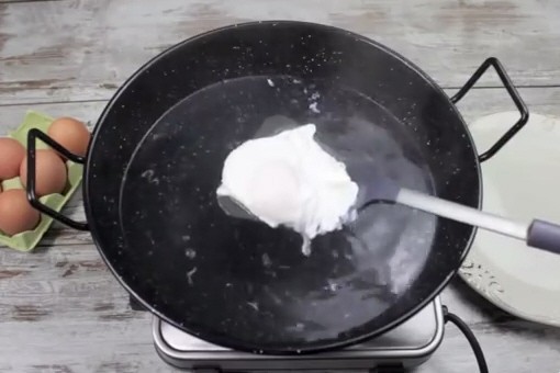 Huevos Escalfados