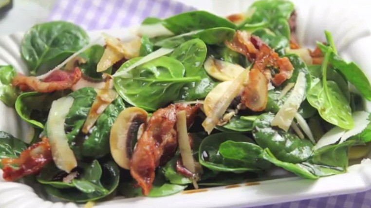 Ensalada de Espinacas con Vinagre de Módena Ybarra