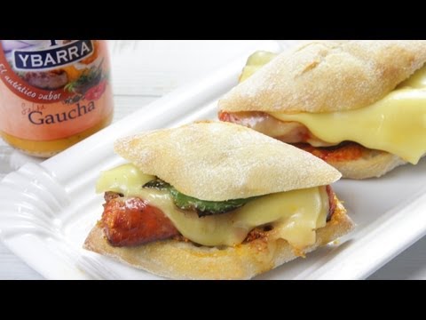 Pulguita de Chistorra con Salsa Gaucha Ybarra