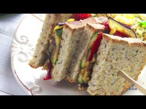 Sándwich de parrillada de verduras con Vinagre Balsámico Ybarra
