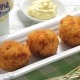 croquetas de arroz con salsas Ybarra