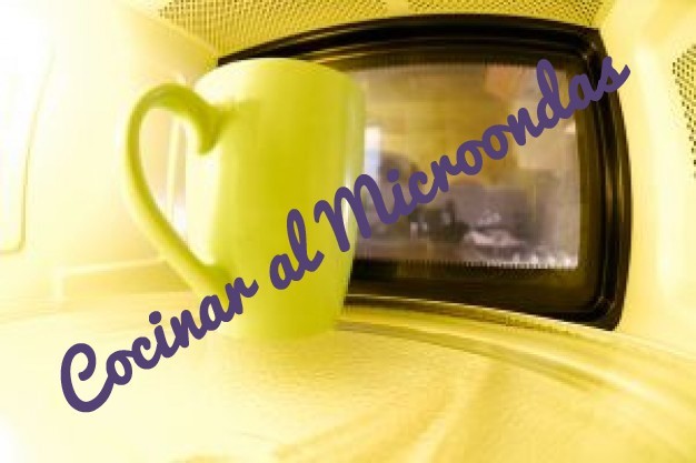 taza-en-el-microondas_21050065