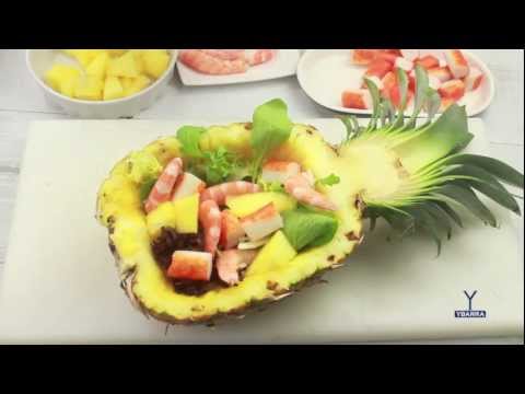 Ensalada de Piña con Salsa Cocktail Ybarra
