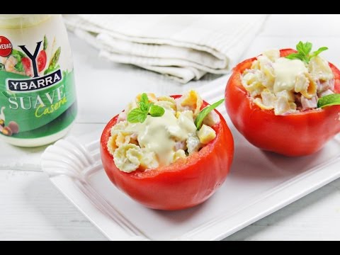 Tomates rellenos de Ensaladilla de Pasta