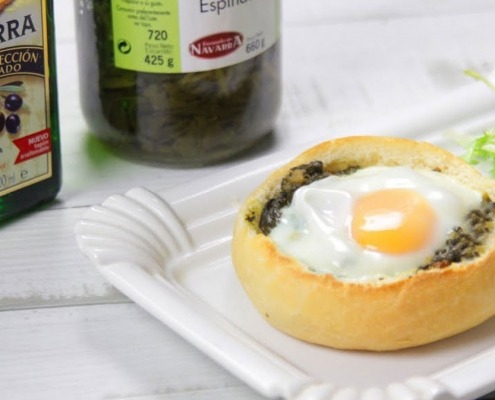 Huevos al nido con espinacas Ybarra