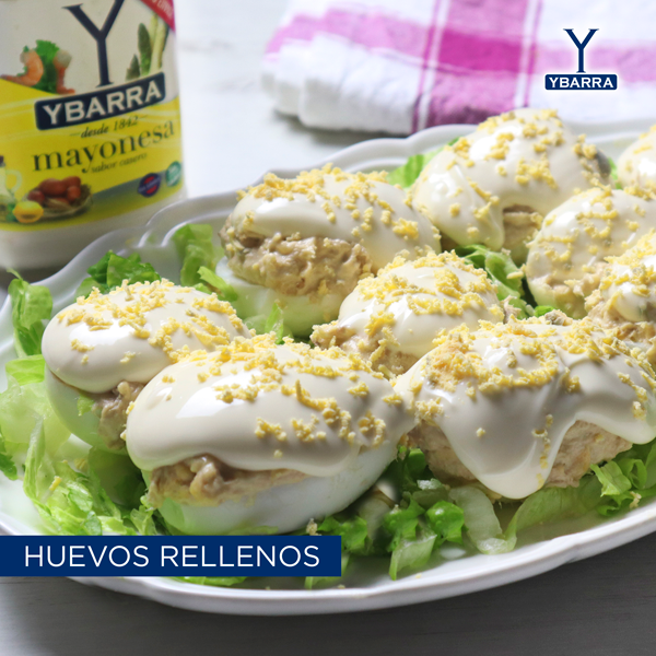 Huevos rellenos de atún