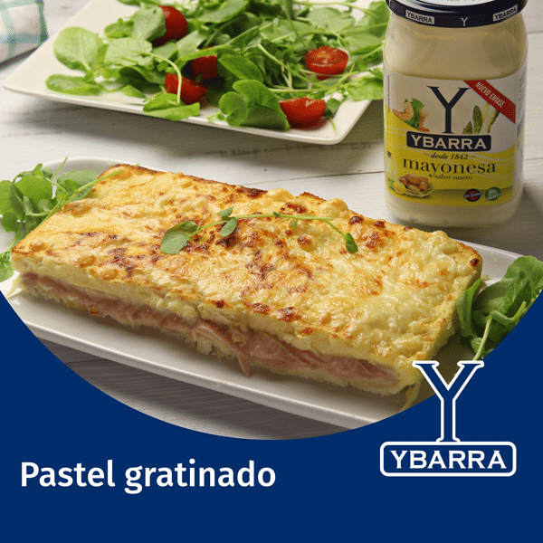Pastel de pan de molde gratinado