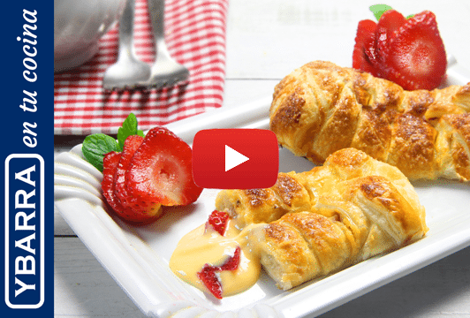 Trenza de crema y fresas