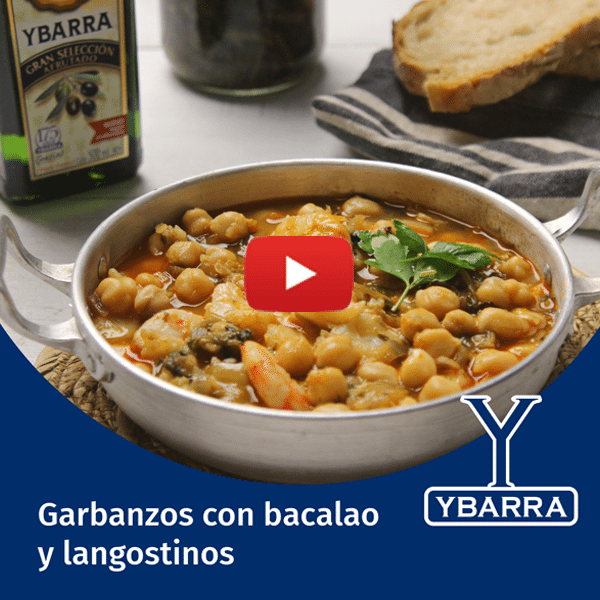 Garbanzos con bacalao y langostinos