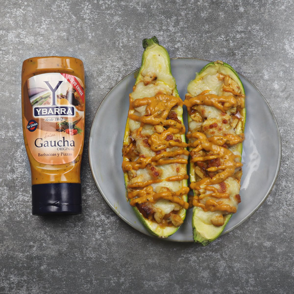 Calabacines rellenos de pollo a la Gaucha