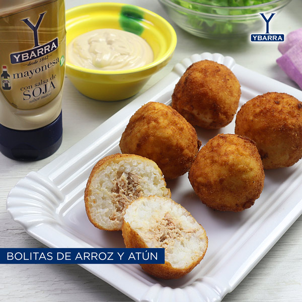 Bolitas de arroz y atún