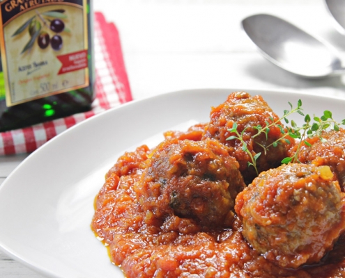 albondigas con tomate Ybarra