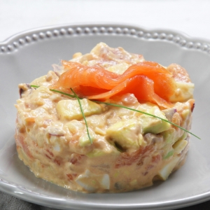 recetas ybarra ensaladilla con salmon, aguacate y mayonesa