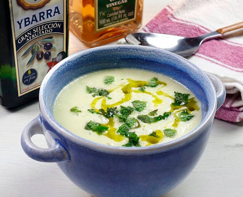 recetas ybarra gazpacho de melon con aceite virgen extra y vinagre de manzana