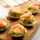 recetas ybarra huevos rellenos de guacamole, langostinos y mayonesa