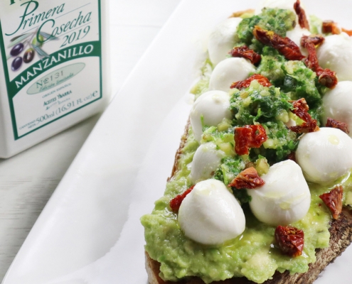 recetas ybarra tosta de aguacate con aceite de oliva virgen extra de primera cosecha