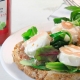 recetas ybarra tosta de queso de cabra con crema de vinagre de frambuesa