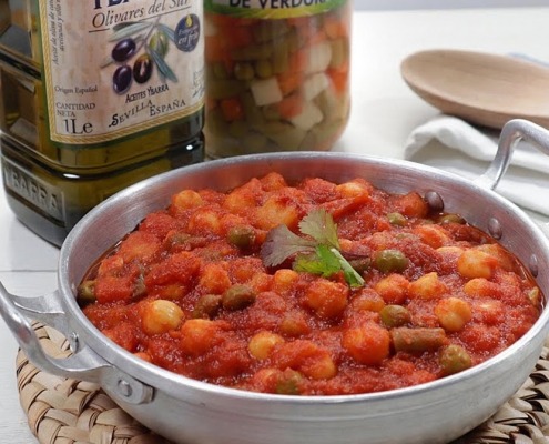 garbanzos con tomate y verduras