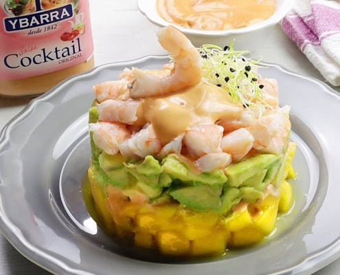 Tartar de langostinos, aguacate y mango con salsa Cocktail Ybarra