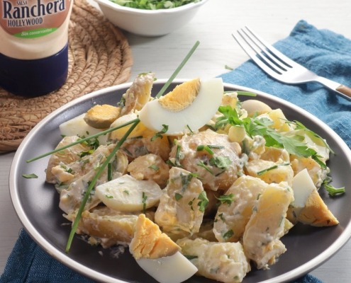 Ensalada de patatas con salsa Ranchera